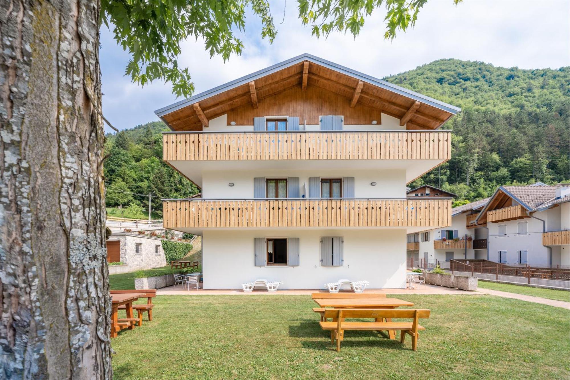 Residence Alessio Bezzecca Exterior foto